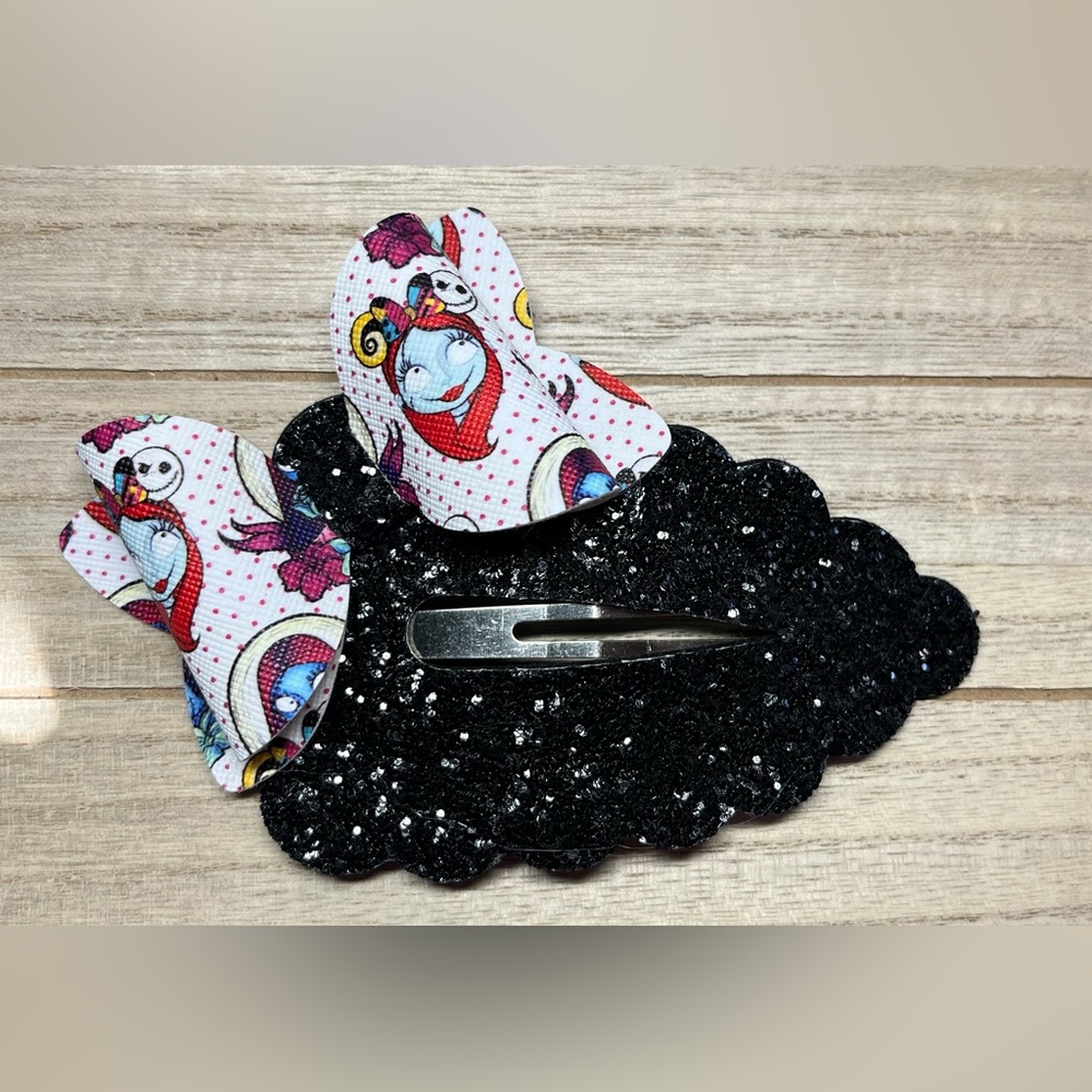 Handmade Faux Leather Hair Clip Sally